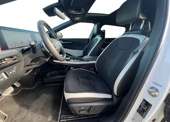 Fahrzeugbild 9 Fahrzeugbild 9