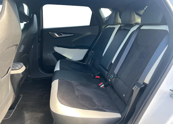 Fahrzeugbild 8 Fahrzeugbild 8