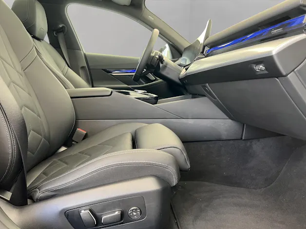 BMW 520d xDrive 48V Touring M Sport Steptronic (CH)