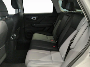 https://vehicle.imgix.net/4280557/5a542067-c4b1-4198-ba09-99bc0c26a430.jpg