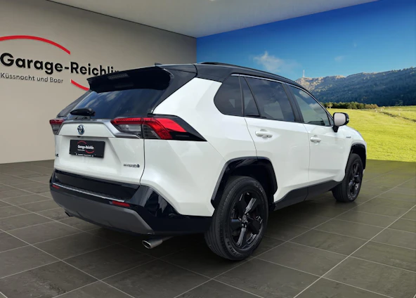 Fahrzeugbild 4 Fahrzeugbild 4