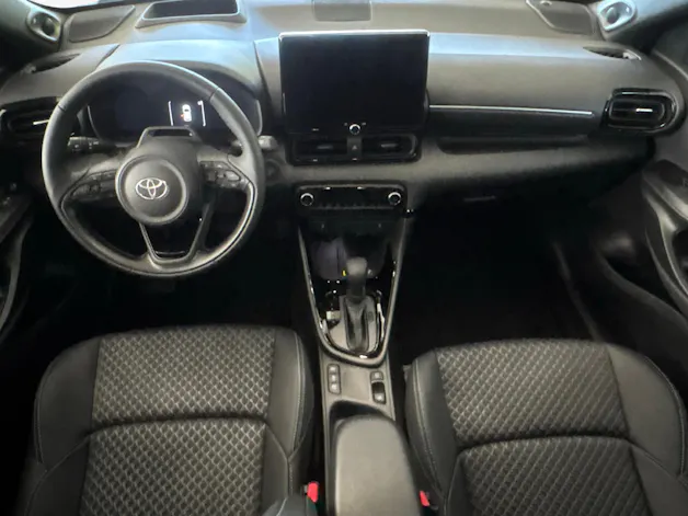 Toyota Yaris 1.5 VVT-i HSD Premium