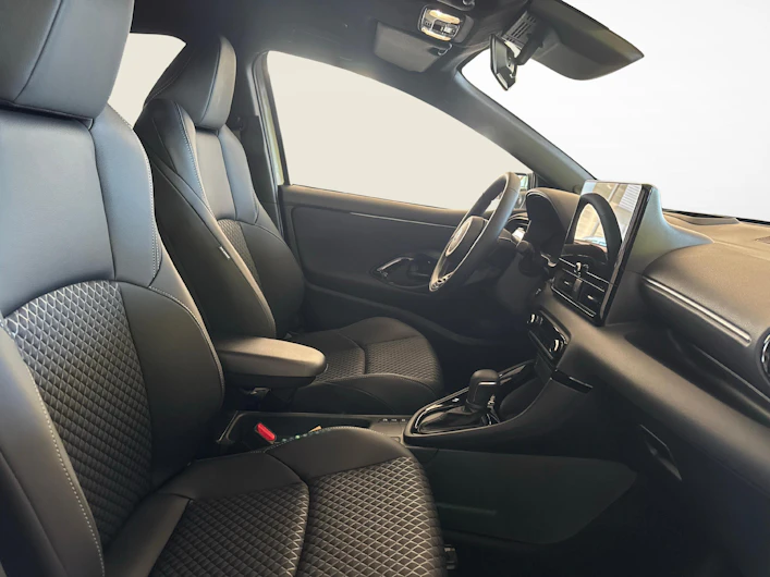 Fahrzeugbild TOYOTA YARIS