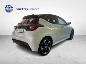 https://vehicle.imgix.net/4280613/b1d28ce6-4014-4de1-98df-96ef8a76b0b3.jpg
