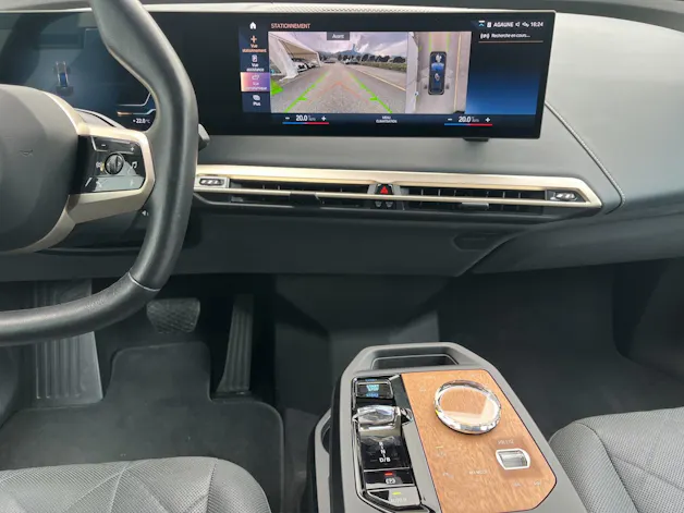 BMW iX xDrive40 Launch Edition (CH)