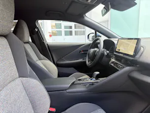Toyota C-HR 2.0 PHEV Swiss Edition
