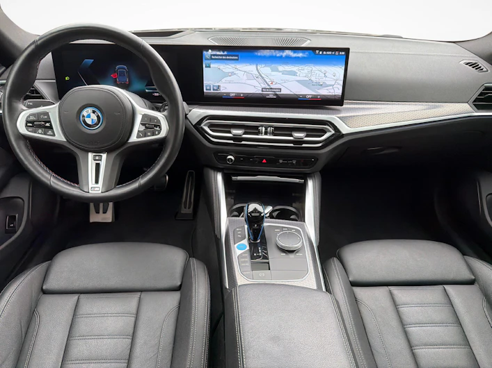 Fahrzeugbild BMW i4