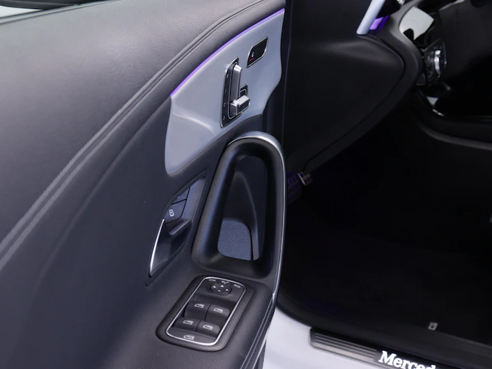 Fahrzeugbild MERCEDES-BENZ A 180