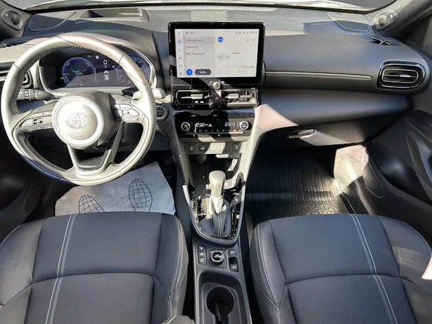 Toyota Yaris Cross 1.5 VVT-i HSD Premiere Edition AWD-i