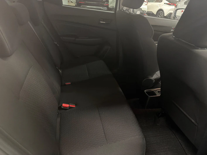 image du véhicule SUZUKI SWIFT