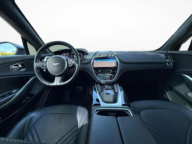 Aston Martin DBX 4.0 V8 Bi-Turbo