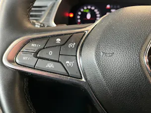 Renault Captur 1.3 TCe 140 Initiale EDC