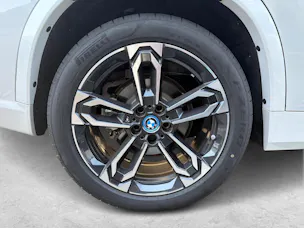 BMW X1 30e xDrive paddles
