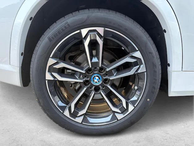 BMW X1 30e xDrive paddles