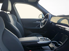 immagine del veicolo BMW X1 30e xDrive paddles