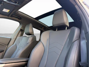 immagine del veicolo BMW X1 30e xDrive paddles