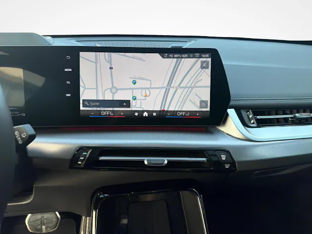 BMW X1 30e xDrive paddles