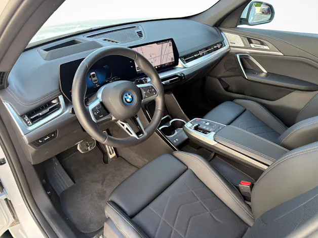 BMW X1 30e xDrive paddles