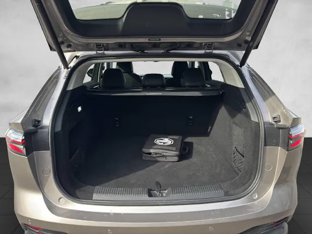 MG HS 1.5 T-GDI Plug-in Hybrid Luxury