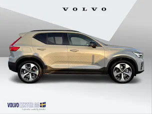 Volvo XC40 2.0 B3 MH Plus Dark