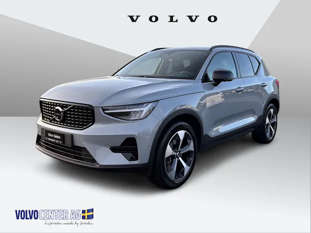 Volvo XC40 2.0 B3 MH Plus Dark