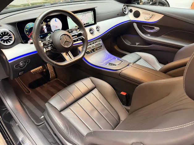 Mercedes-Benz E 200 Coupé AMG-Line