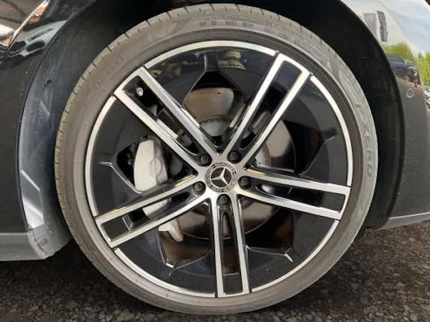 Mercedes-Benz EQE 350 4 Matic