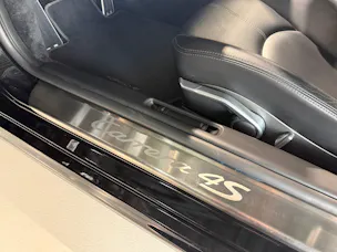 Porsche 911 Carrera 4S