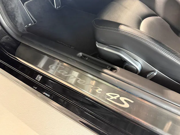 Porsche 911 Carrera 4S