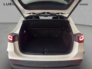 Mercedes-Benz GLA 200 d 4M - AMG / Rückfahrkamera / AHK / Ambiente-Beleuchtung
