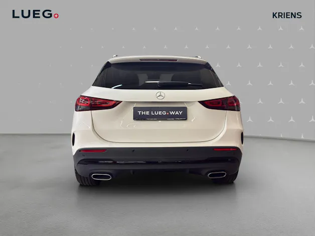 Mercedes-Benz GLA 200 d 4M - AMG / Rückfahrkamera / AHK / Ambiente-Beleuchtung