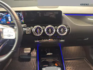Mercedes-Benz GLA 200 d 4M - AMG / Rückfahrkamera / AHK / Ambiente-Beleuchtung