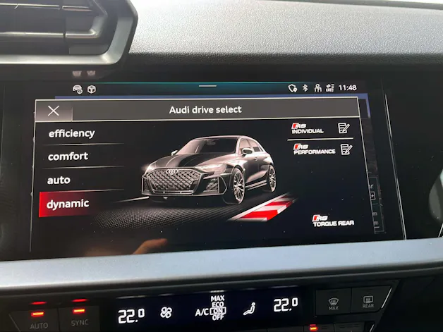 Audi RS3 Sportback 2.5 TSI quattro S-tronic Mythosschwarz Metallic