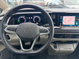 VW Multivan 1.5 eHybrid Liberty Lang DSG