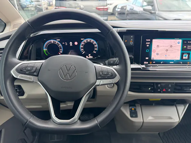 VW Multivan 1.5 eHybrid Liberty Lang DSG