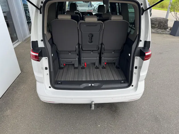 VW Multivan 1.5 eHybrid Liberty Lang DSG