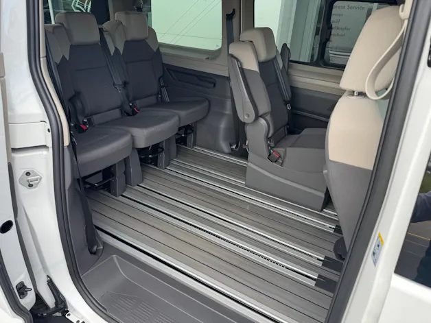 VW Multivan 1.5 eHybrid Liberty Lang DSG