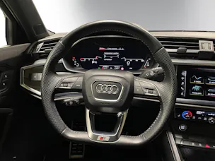 Audi Q3 45 TFSI S line quattro