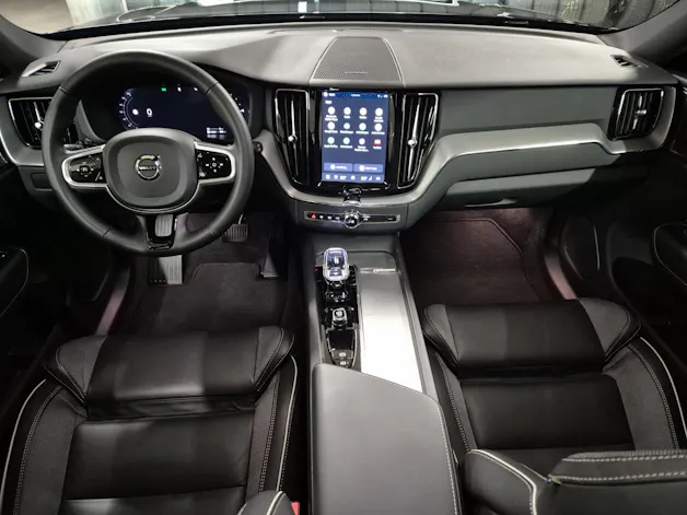 Volvo XC60 2.0 T8 TE Plus Dark eAWD