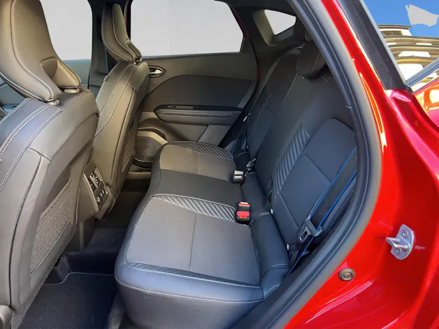 Renault Captur 1.8 E-Tech 160 Esprit Alpine DHT