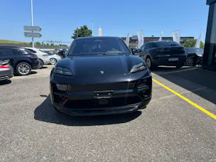Porsche Macan Turbo 100kWh