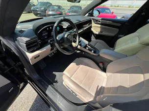 Porsche Macan Turbo 100kWh