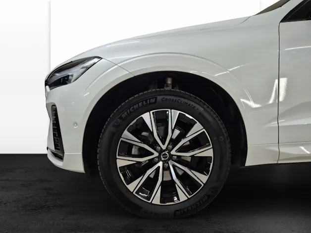 Volvo XC60 2.0 B5 MH Plus Dark AWD