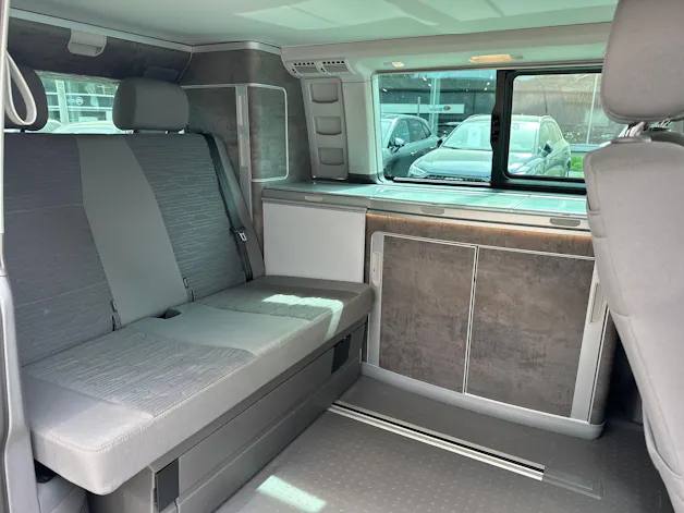 VW T6.1 California 2.0 TDI Ocean Edition Liberty DSG
