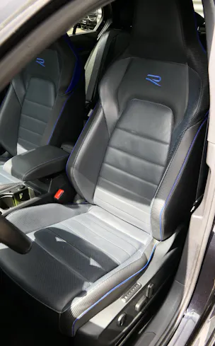 VW Golf 2.0 TSI R DSG 4Motion R Performance