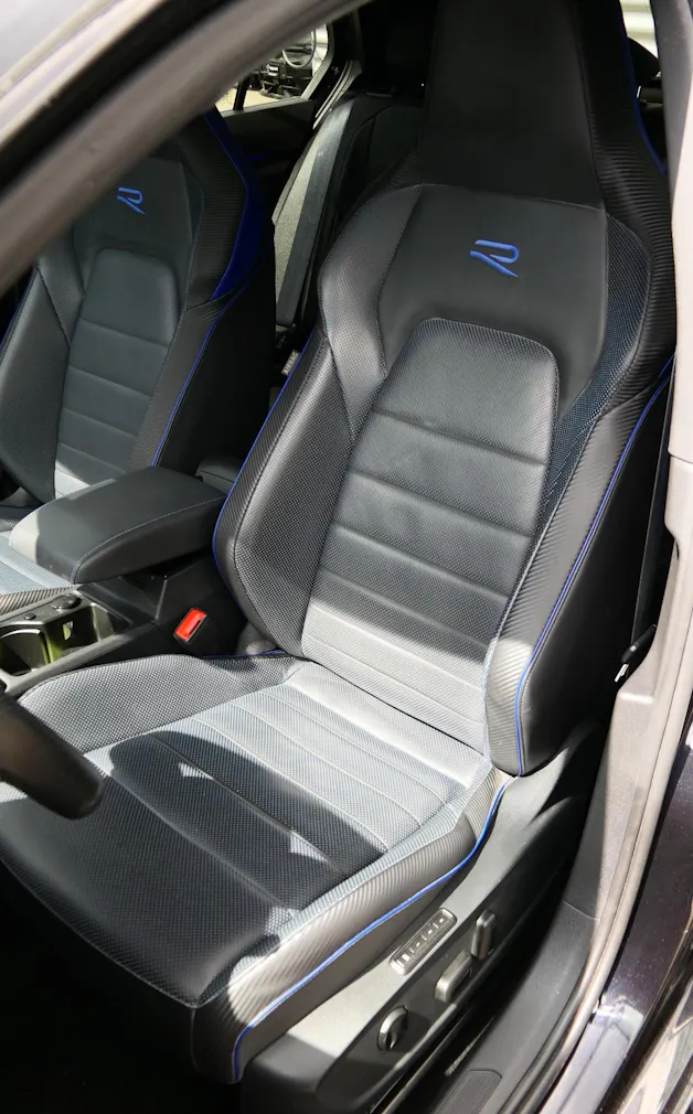 VW Golf 2.0 TSI R DSG 4Motion R Performance