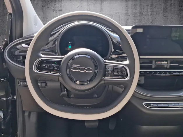 Fiat 500 C electric 87 kW La Prima