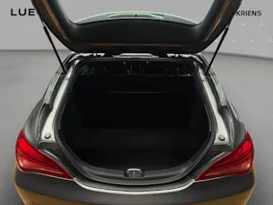Mercedes-Benz CLA 200 - SB - CDI - 4M - Urban / Navigation / Bi-Xenon