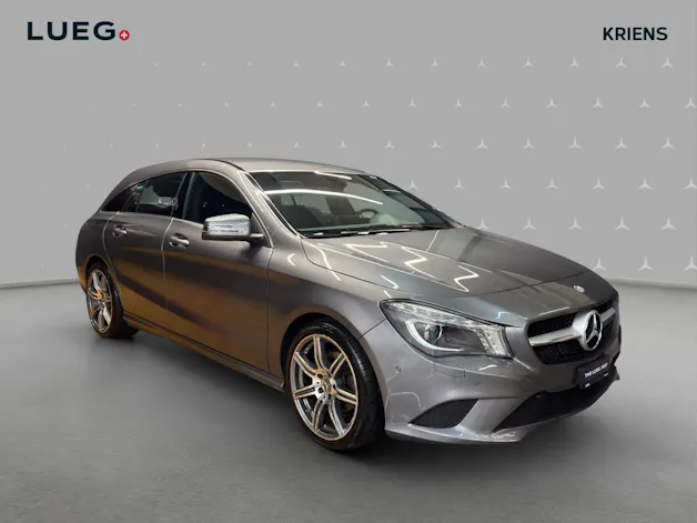 Mercedes-Benz CLA 200 - SB - CDI - 4M - Urban / Navigation / Bi-Xenon