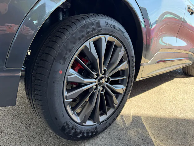 Ford Kuga 2.5 PHEV Sound Edition FWD